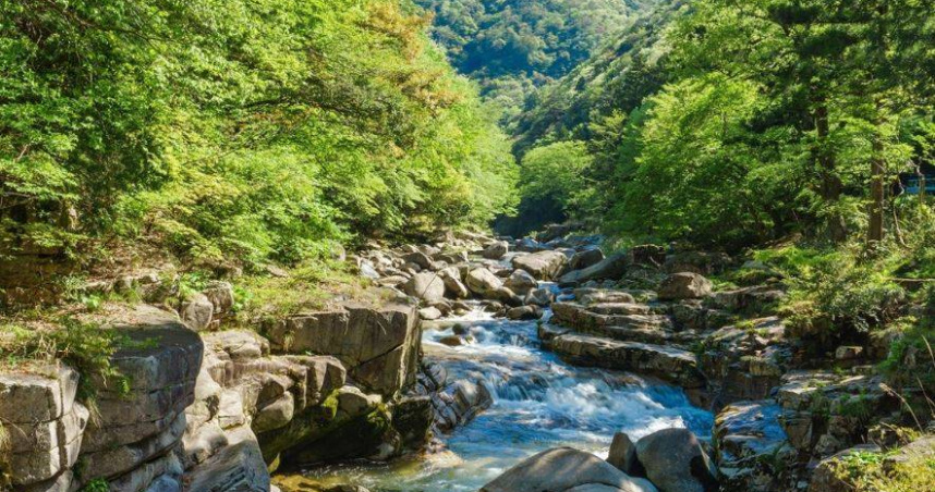 日本岡山縣境內自然景點與溫泉資源豐富。（圖／翻攝自岡山觀光WEB）