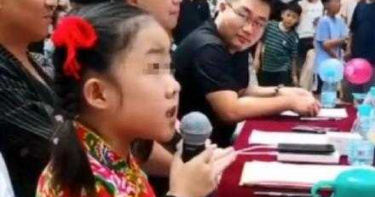 8歲童星「當歌唱比賽評審」遭質疑!經紀人回嗆:你們有他出名嗎?