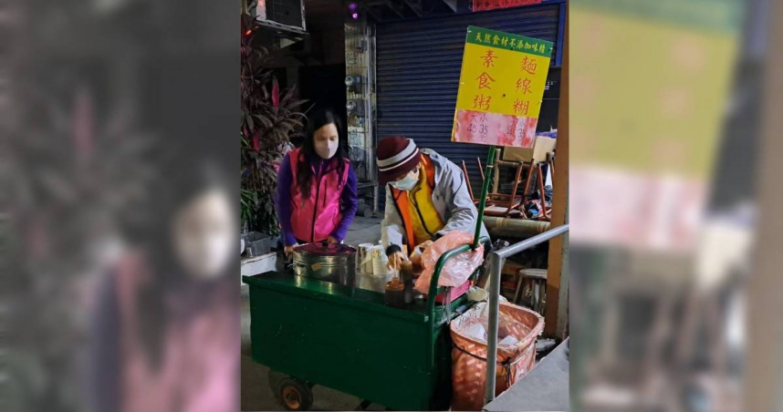 彰化鹹粥嬤的孫子因涉詐騙而被拘禁中國，阿嬤憂心不已，日日天未亮就擺攤，希望能盡快籌到前往探視的路費。（圖／翻攝賴清美臉書）