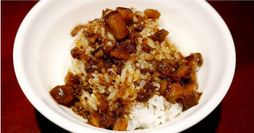 醫師示警，肉圓、羹麵、滷肉飯、滷味等國民小吃，長期攝取恐害血糖飆升。（示意圖／翻攝自photoAC）