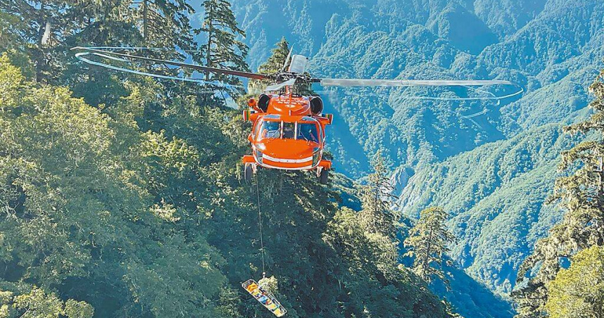 台灣山林復育協會執行長蔡智豪指出，從根本減少山難的方式就是教育，並透過生態旅遊的方式，讓民眾了解生物多樣性、自然運作等。此為示意圖。（圖／空中勤務總隊提供）