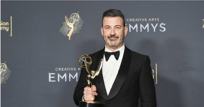 《吉米夜現場》主持人吉米·金摩（Jimmy Kimmel）。（圖／達志／美聯社）