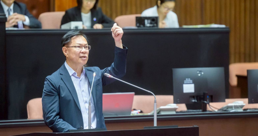 民眾黨立法院黨團副總召張啓楷18日批評，台電美化備轉容量率，洗腦民眾「不缺電」只是在粉飾太平。（圖／張啓楷辦公室提供）