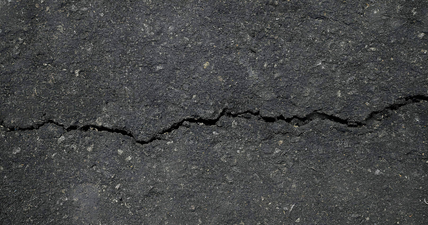 自1900年以來，全球共觀測到5起規模9以上地震、99起規模8以上地震。（示意圖／unsplash）