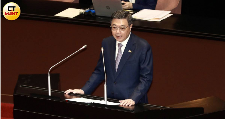 行政院長卓榮泰回應近期毒駕案件頻傳議題。（圖／方萬民攝）