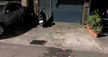 高雄男欠錢暗夜被債主堵到 當街刺殺血流滿地