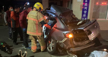 3對情侶同出遊 駕駛無照疑車速過快6人共赴黃泉