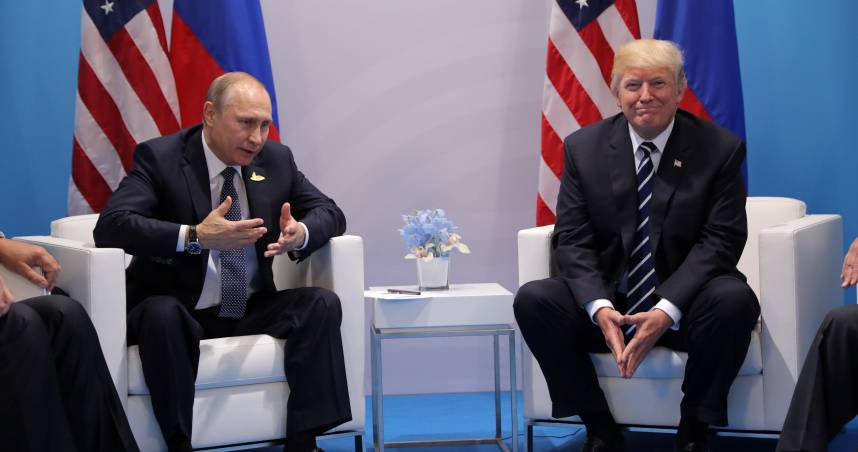 川普（右）盼俄羅斯和烏克蘭能在本週內達成停戰協議。（圖／達志／路透社）