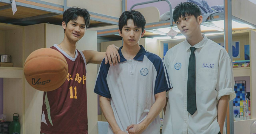 夏浦洋（左起）、沈駿、林輝瑝參加《成仁高中偵探社》。（圖／小公視提供）