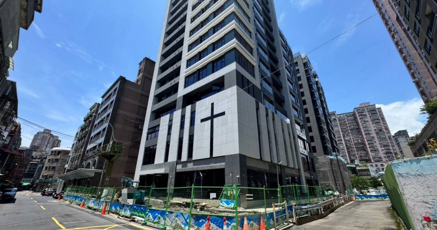三重新建案嚴重工安意外　工人觸電命送醫途中恢復生命跡象