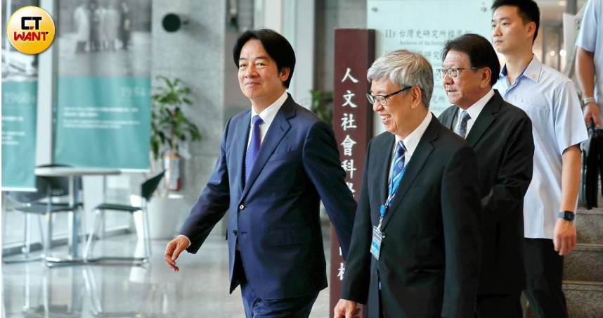 總統賴清德與新任中研院院長陳建仁一同出席活動，期許中研院持續推動學術研究、人才培育，政府也將提供經費支持，迎向創院百年發展。（圖／周志龍攝）