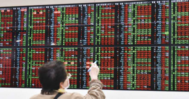 聯電衝鋒台積電甩尾衝高 台股收復12,900