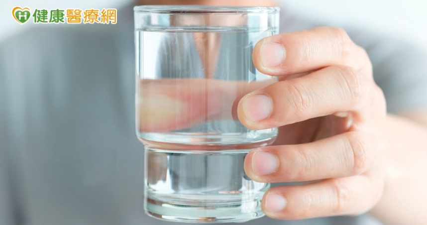 「這8種人」比一般人更容易得到慢性腎臟病！　醫教護腎守則