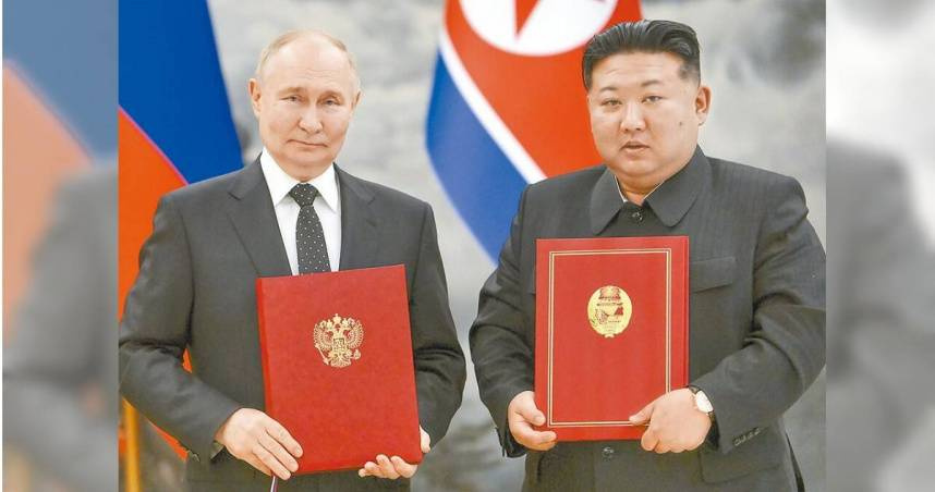 俄羅斯總統普丁（左）和北韓領導人金正恩（右）。（圖／達志／美聯社）