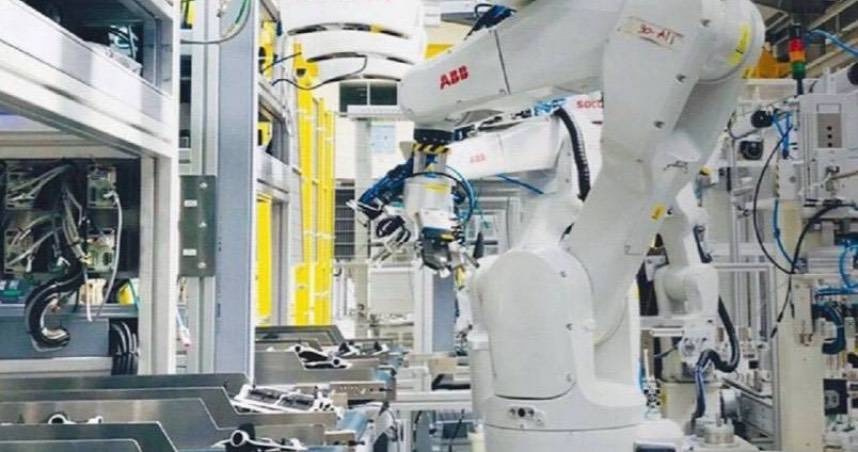 台美對等關稅降至15％不疊加，傳統產業迎來一線曙光。（圖／報系資料照）