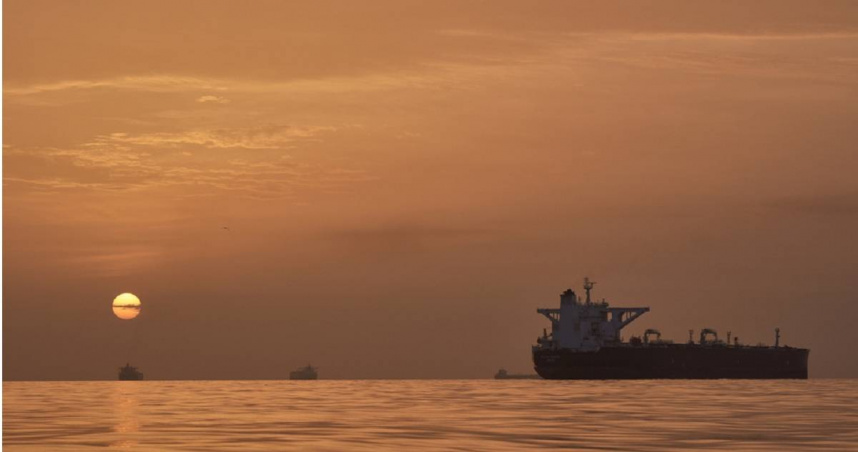 伊朗於18日表示，在重新解封航運交通不到1天後，已再次關閉荷姆茲海峽（Strait of Hormuz）。（圖／達志／美聯社）