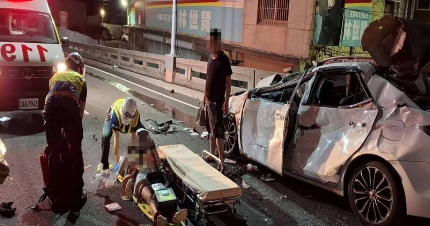 BMW失控連撞釀2死！彰化陸橋清晨奪命　新婚妻亡夫崩潰呼救