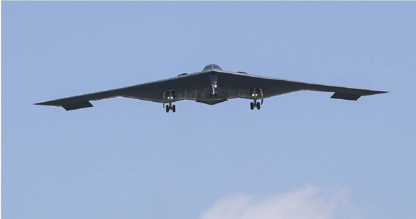 去年6月空襲伊朗核設施的美國B-2轟炸機。（圖／達志／美聯社）