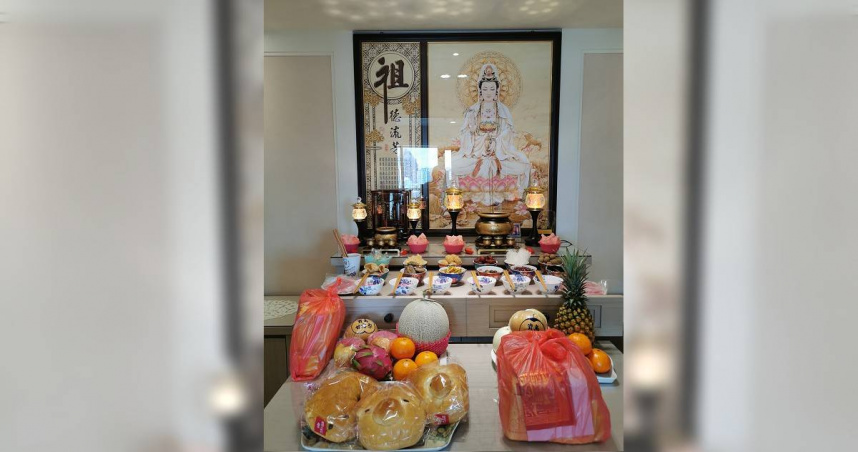 住家的神桌、神位也與風水息息相關。（圖／楊登嵙提供）