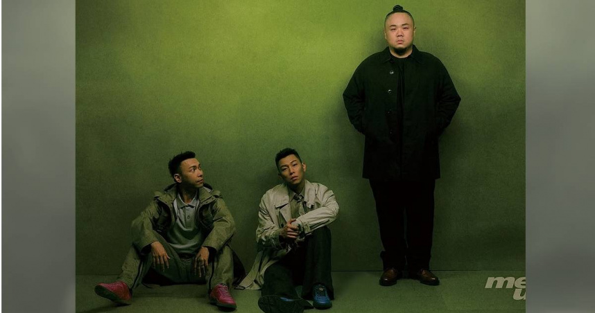 頑童MJ116在2日釋出新歌《無袂煞》，其中，成員瘦子唱到一句歌詞「他不拜關二哥，ozi他只勾二嫂」，疑似開戰ØZI。（圖／IG／@mj116_tpc）