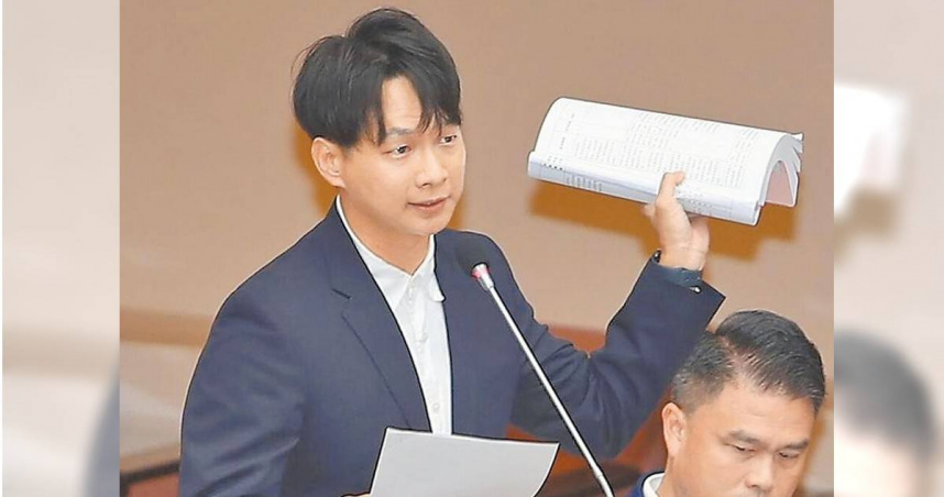民眾黨台北市議員陳宥丞指出,住戶購入北市府的地上權住宅後,每年還要額外負擔隨著公告地價調漲的土地租金,已不符合居住正義原則。(圖/報系資料照)