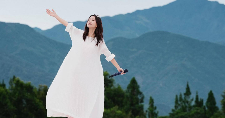 田馥甄的萬里場演出疑似因國安問題而改期改地點。（圖／翻攝自田馥甄臉書）