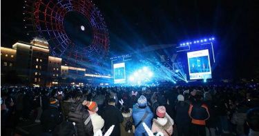 5566開場HIGH爆、安心亞壓軸倒數 麗寶跨年9點登場湧4000人