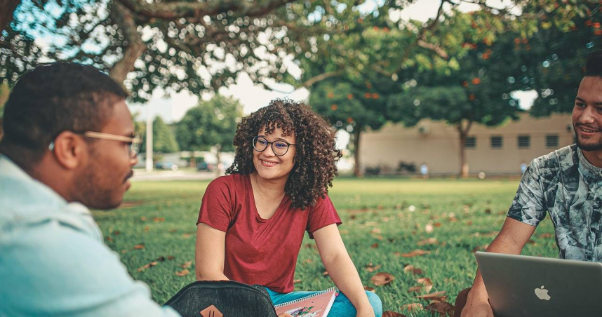 英國持續穩居留學首選，美國則跌至第三名。 （示意圖／Pixabay）