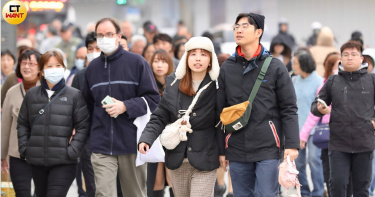 今下半天又有冷氣團來襲。（圖／方萬民攝）