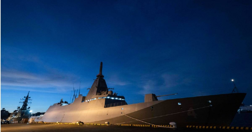 日本的最上級護衛艦。（圖／達志／美聯社）