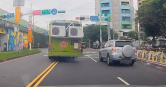 民眾驚見公車裝分離式冷氣，PO上網路引起網友熱議。（圖／翻攝Threads／＠journeepoint）