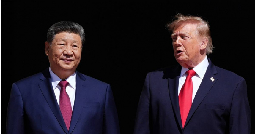 習近平（左）在台灣問題上向川普表示，希望美方「堅持反對台獨的正確立場」，並慎重處理台灣問題。（圖／達志／美聯社）