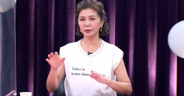 于子育為戲險癱瘓尿不出來 靠家人這招才排尿