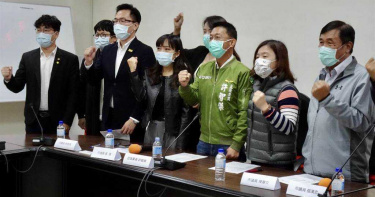 高市議員黃捷面臨被罷免危機，民進黨民代5日站出來力挺黃捷。（圖／中國時報林宏聰）