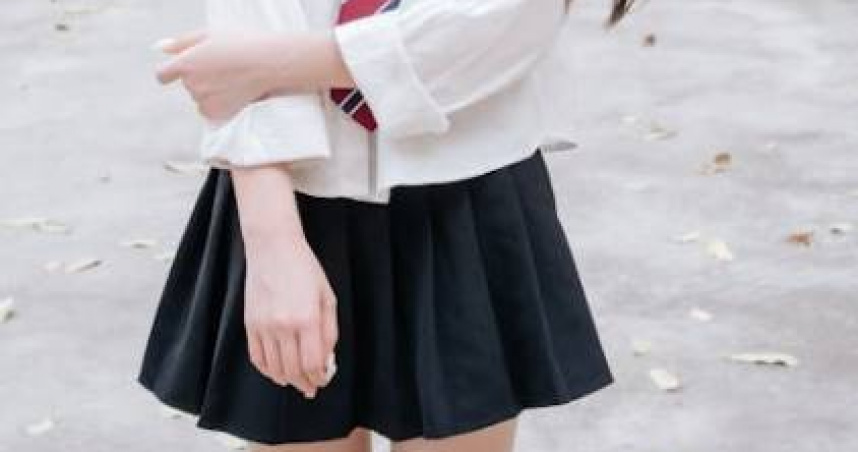 近日中國醫藥大學附設醫院外科醫師鄭伃書在節目中分享，一名16歲少女罹患乳癌的案例。（示意圖／翻攝Pexels）