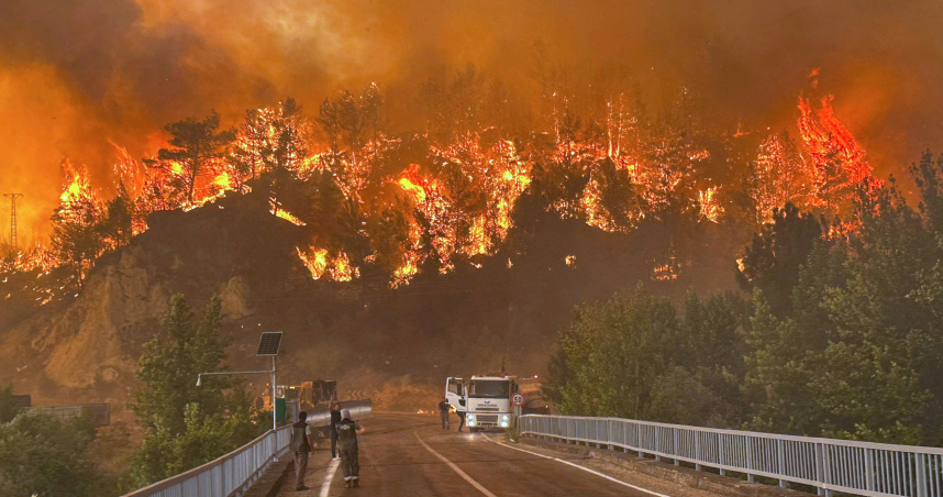 土耳其西部埃斯基謝希爾地區23日爆發大規模山火。（圖／達志／美聯社）