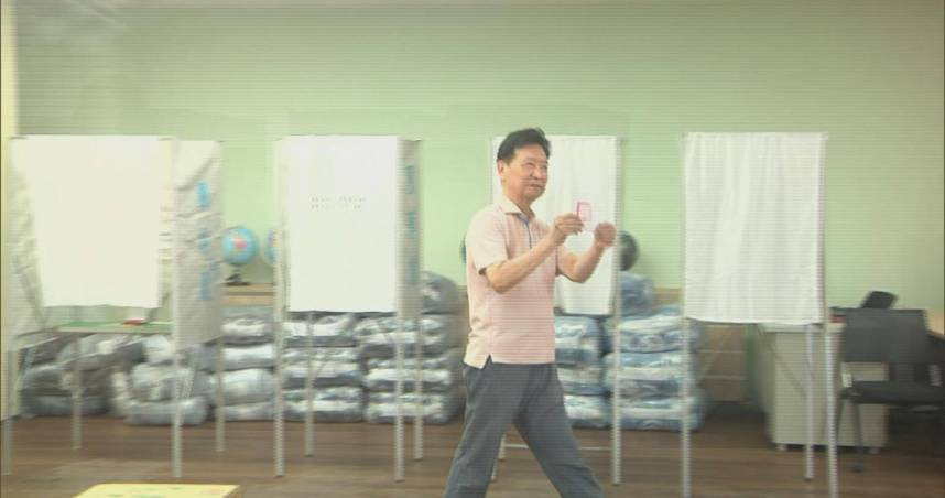 趙少康大罷免2度亮票遭起訴　北檢求法院處重刑