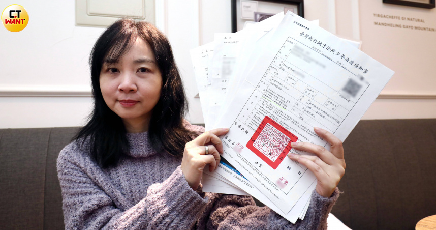 辛酸老師2／學校無視學生帶刀上課、作勢毆打老師　校長竟曾扣癌童善款