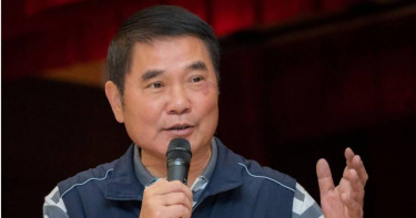 苗栗縣長鍾東錦表示，台灣承受不起戰爭代價，盼兩岸維持和平、避免衝突發生。（圖／翻攝鍾東錦臉書）