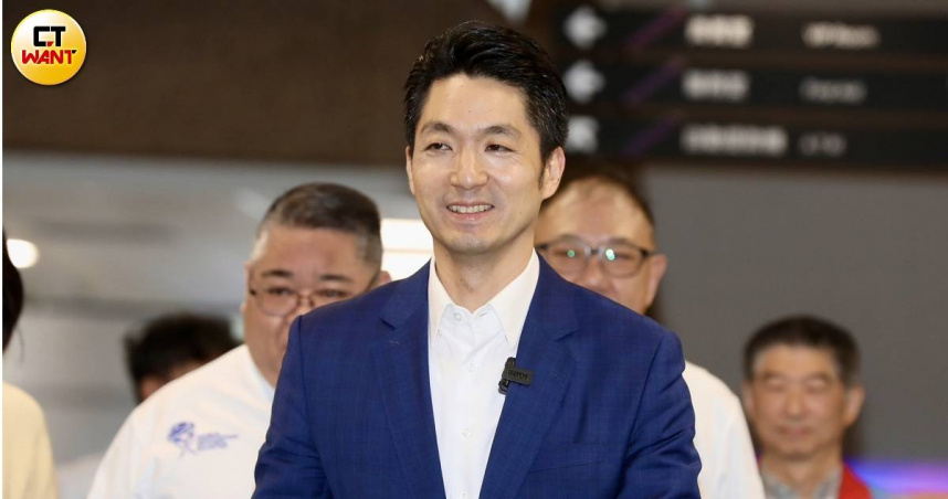 蔣萬安競辦強調，面對選戰攻防，團隊將正面回應各項議題。（圖／方萬民攝）
