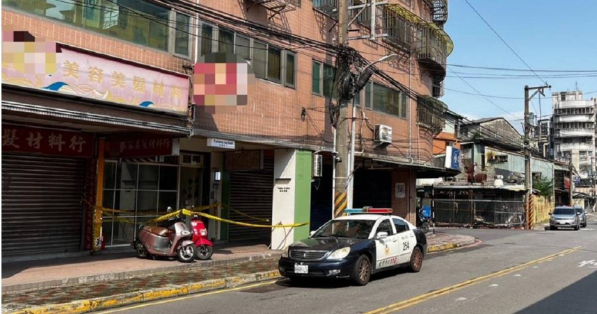 新北市板橋區文聖街某民宅2樓今（27）日凌晨2時許傳出槍擊命案。（圖／翻攝畫面）