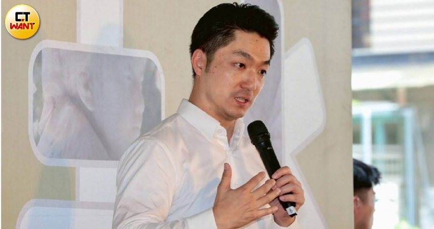 台北市長蔣萬安（圖）認為副市長李四川與國民黨立委王鴻薇同框掃街並無行政不中立的問題。（圖／黃耀徵攝）