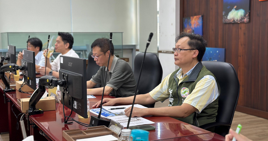 立委徐富癸、張宏陸、李柏毅前往屏東，針對治水、大觀光發展與國家公園制度檢討三大議題實地考察。（圖／徐富癸辦公室提供）