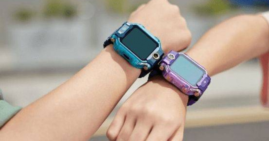 暑期兒童使用電話手錶頻繁，成為親子矛盾導火索。（圖／翻攝自潮新聞）