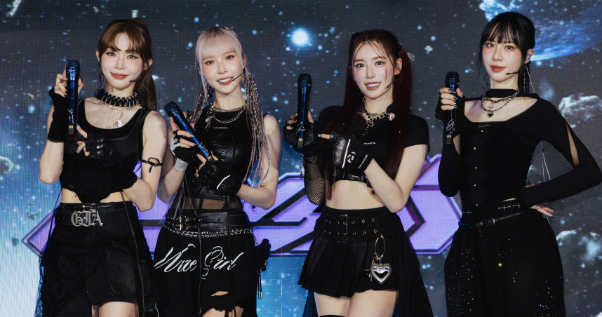 女團「LUVSSI」由人氣啦啦隊成員菲菲、Rina、Yuri、宋宋組成。（圖／隻魚娛樂提供）