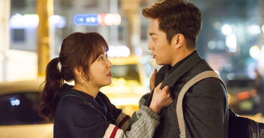 尹斗俊與徐玄振合作下飯神劇《一起吃飯吧》。（圖／中天提供）