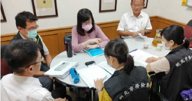 檢舉老董違反居家檢疫 康軒女經理疑吹哨遭「報復」