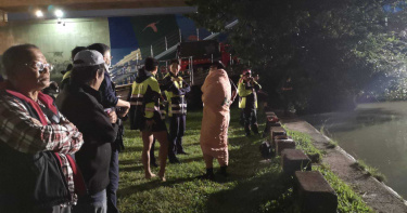 駕百萬轎車拒檢狂飆!北市男跳河強壓2警頭欲逃 不諳水性溺斃