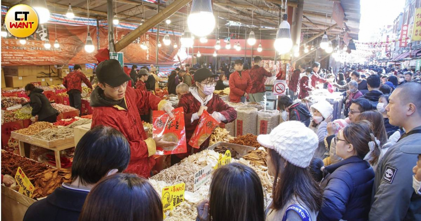 春節期間，不少人家裡會準備各種傳統的小點心。（示意圖／趙文彬攝）