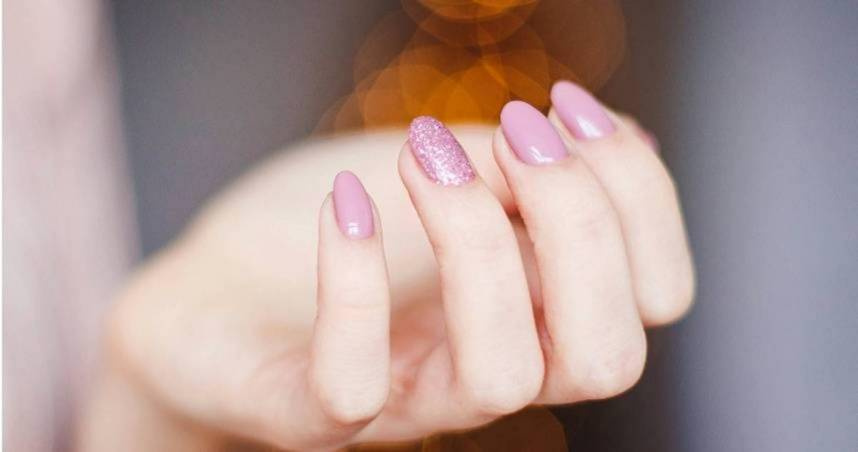 不少女生每個月都會做美甲。（示意圖／Pexels）